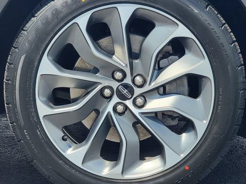 Certified 2021 Lincoln Nautilus Reserve w/ Equipment Group 201A AWD/4WD image 17