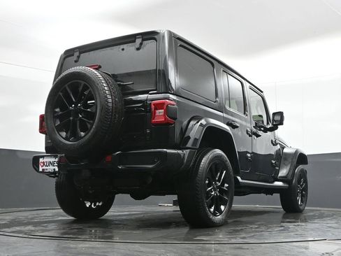 Used 2021 Jeep Wrangler Unlimited Sahara AWD/4WD image 47