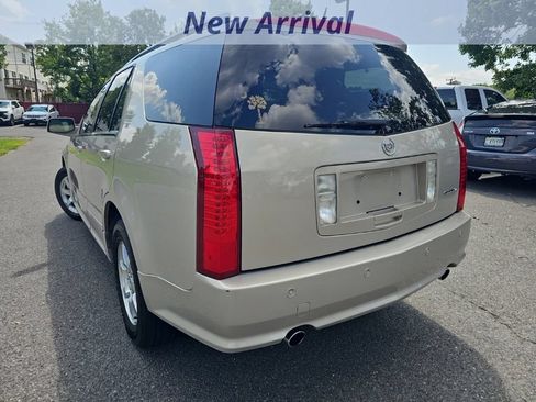 Used 2007 Cadillac SRX AWD/4WD image 4