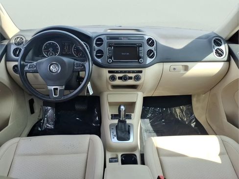 Used 2013 Volkswagen Tiguan SE AWD/4WD image 18