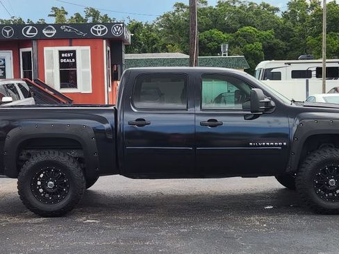 Used 2008 Chevrolet Silverado 1500 LT w/ Power Pack Plus AWD/4WD image 7