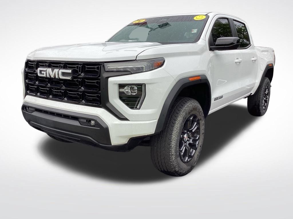 Used 2024 GMC Canyon Elevation w/ Convenience Package AWD/4WD image 5