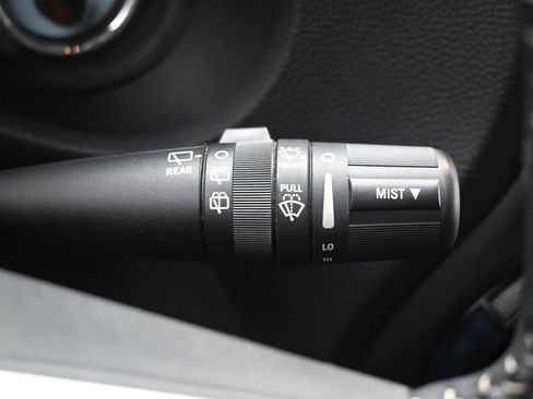 Used 2014 Jeep Wrangler Unlimited Sahara image 16