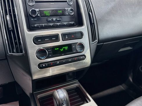 Used 2009 Ford Edge Limited FWD image 15