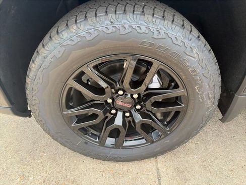 New 2026 GMC Sierra 1500 Elevation w/ Elevation Select Package AWD/4WD image 10