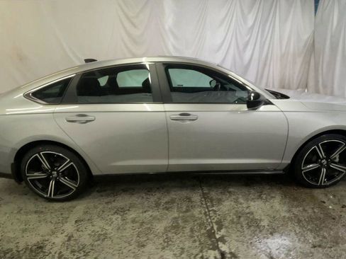 Certified 2024 Honda Accord Sport image 9
