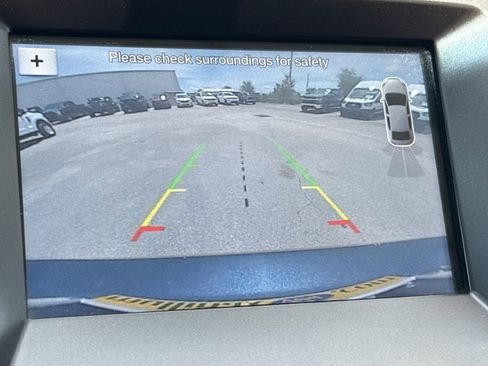 Used 2017 Ford Edge Titanium FWD image 20