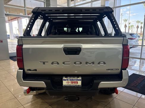 New 2025 Toyota Tacoma TRD Off-Road image 9