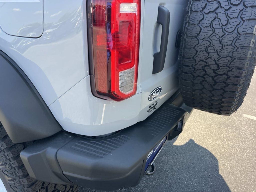 New 2026 Ford Bronco Heritage Edition AWD/4WD image 11