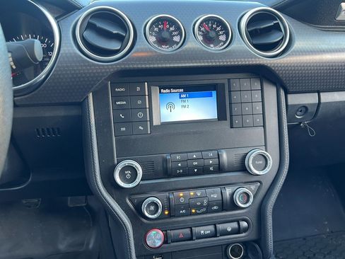 Used 2019 Ford Mustang Coupe w/ Ecoboost Performance Package image 18