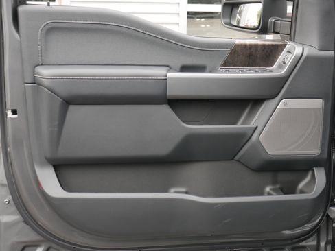 New 2026 Ford F350 Lariat w/ Lariat Ultimate Package image 39