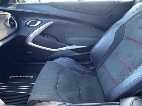 Used 2018 Chevrolet Camaro ZL1 RWD image 12