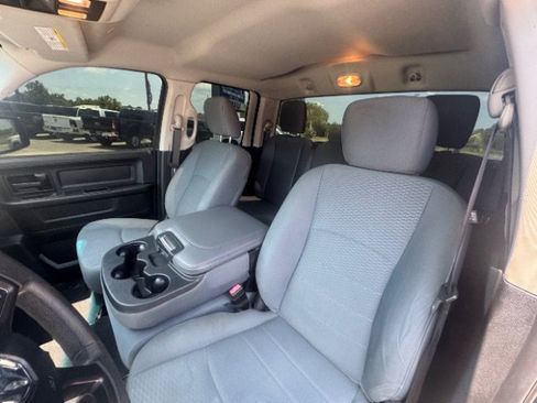 Used 2019 RAM 1500 Express w/ Express Value Package RWD image 10