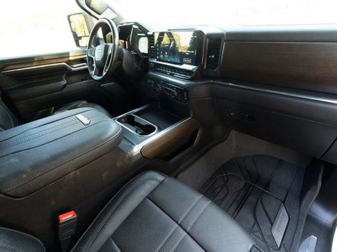 Used 2024 Chevrolet Silverado 2500 High Country w/ Max Trailering Package image 25