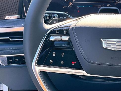 Certified 2026 Cadillac Escalade IQL Luxury image 11