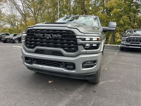 New 2026 RAM 3500 Limited image 23