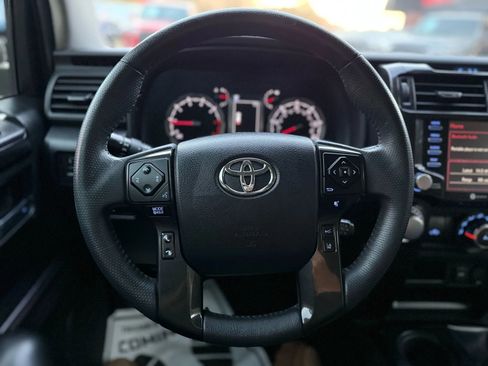 Used 2021 Toyota 4Runner Venture w/ Moonroof Package image 30