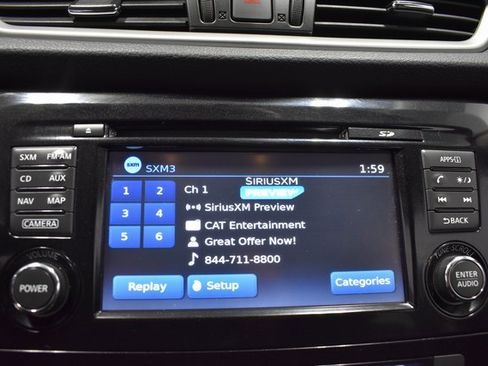 Used 2016 Nissan Rogue SL image 23