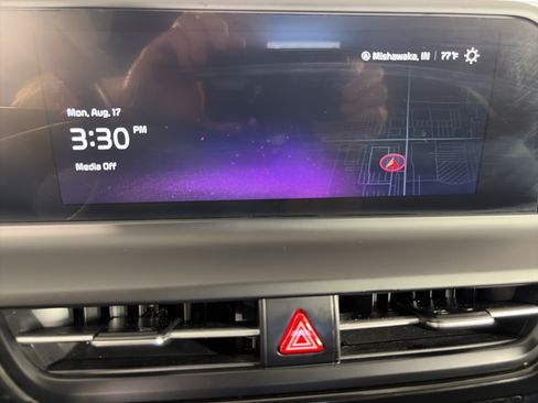 Certified 2025 Kia Seltos S AWD/4WD image 17