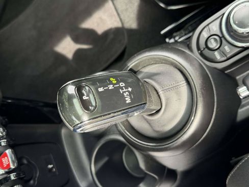 Used 2024 MINI Cooper S FWD image 19