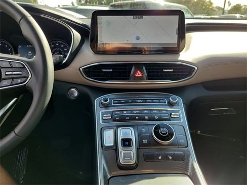 Used 2023 Hyundai Santa Fe SEL image 13