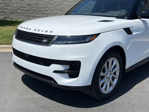 Certified 2025 Land Rover Range Rover Sport S AWD/4WD image 8