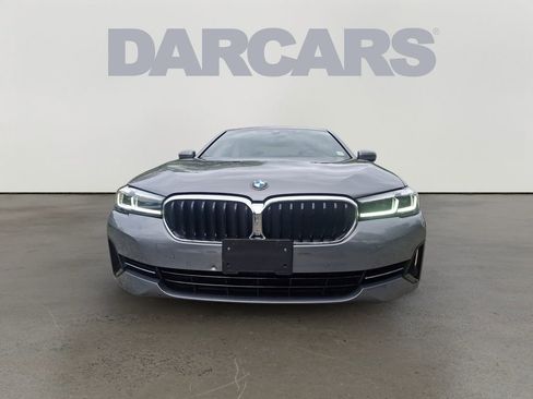Used 2023 BMW 530i xDrive w/ Convenience Package AWD/4WD image 2