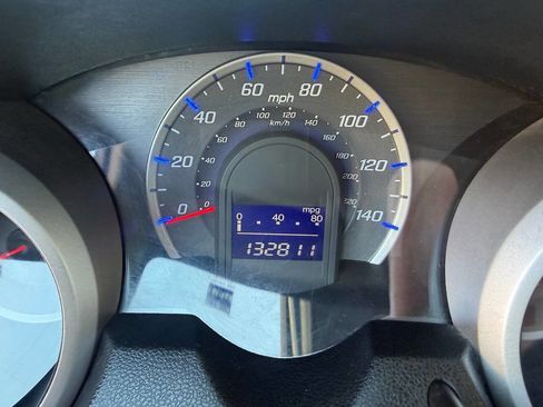 Used 2010 Honda Fit Sport image 24