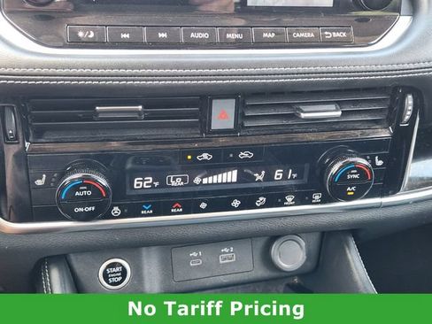 Used 2023 Nissan Rogue SL w/ SL Premium Package FWD image 19