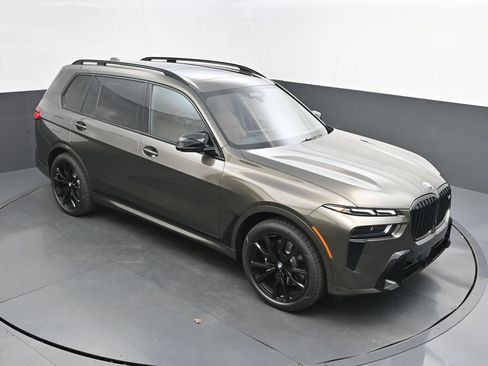 New 2027 BMW X7 M60i AWD/4WD image 43