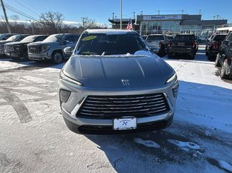 Used 2025 Buick Enclave Preferred video 2