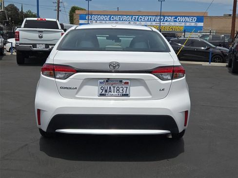 Used 2022 Toyota Corolla LE FWD image 28