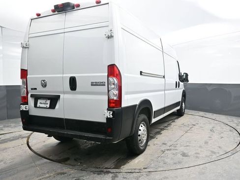 Used 2023 RAM ProMaster 2500 image 6