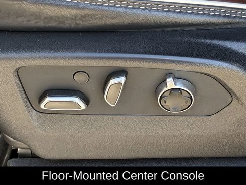 Used 2024 GMC Sierra 2500 Denali Ultimate image 29