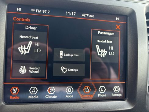 Used 2022 Jeep Cherokee Trailhawk w/ Comfort/Convenience Group image 32