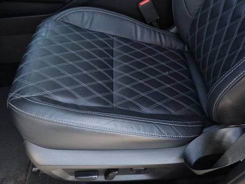 Used 2022 Mitsubishi Outlander SEL image 19