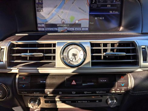 Used 2013 Lexus LS 460 AWD image 21