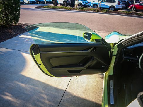 Used 2025 Porsche 911 Carrera image 16