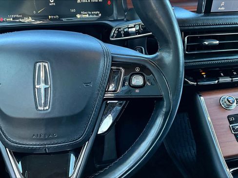 Used 2020 Lincoln Aviator Reserve w/ Equipment Group 202A image 23