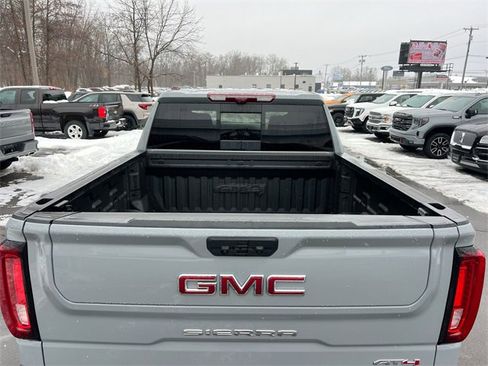 Used 2024 GMC Sierra 1500 AT4 w/ Technology Package image 27