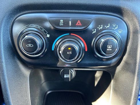 Used 2015 Dodge Dart SE w/ Convenience Group image 21