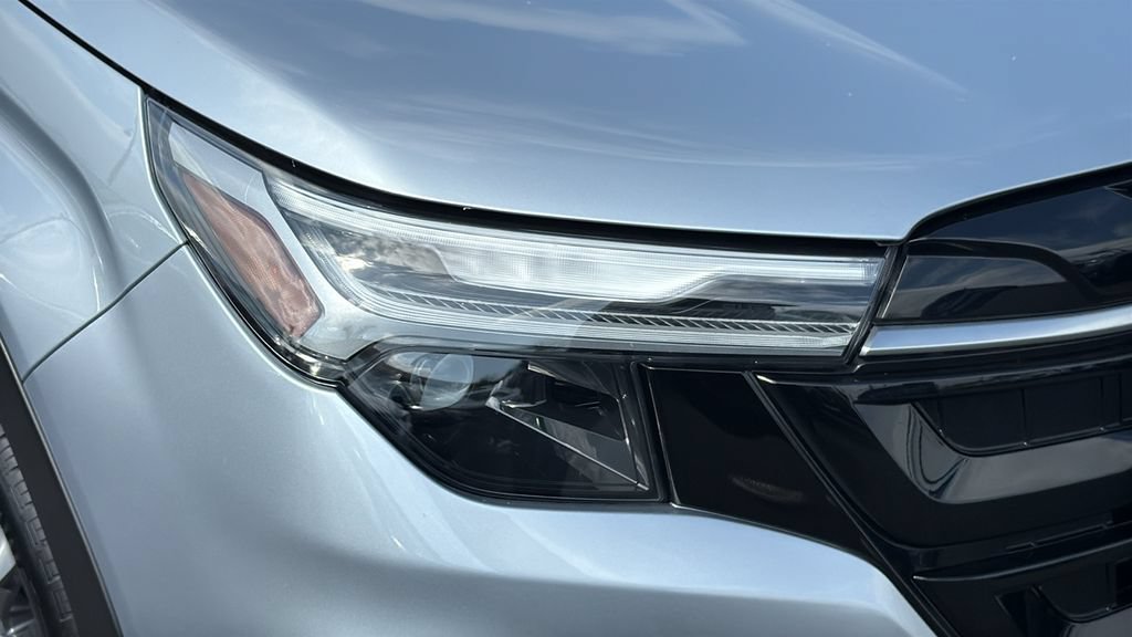 Certified 2025 Subaru Forester Touring w/ Popular Package - Touring AWD/4WD image 8
