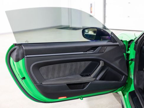 Used 2022 Porsche 911 GT3 image 30