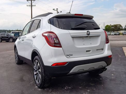 Used 2021 Buick Encore Preferred AWD/4WD image 3