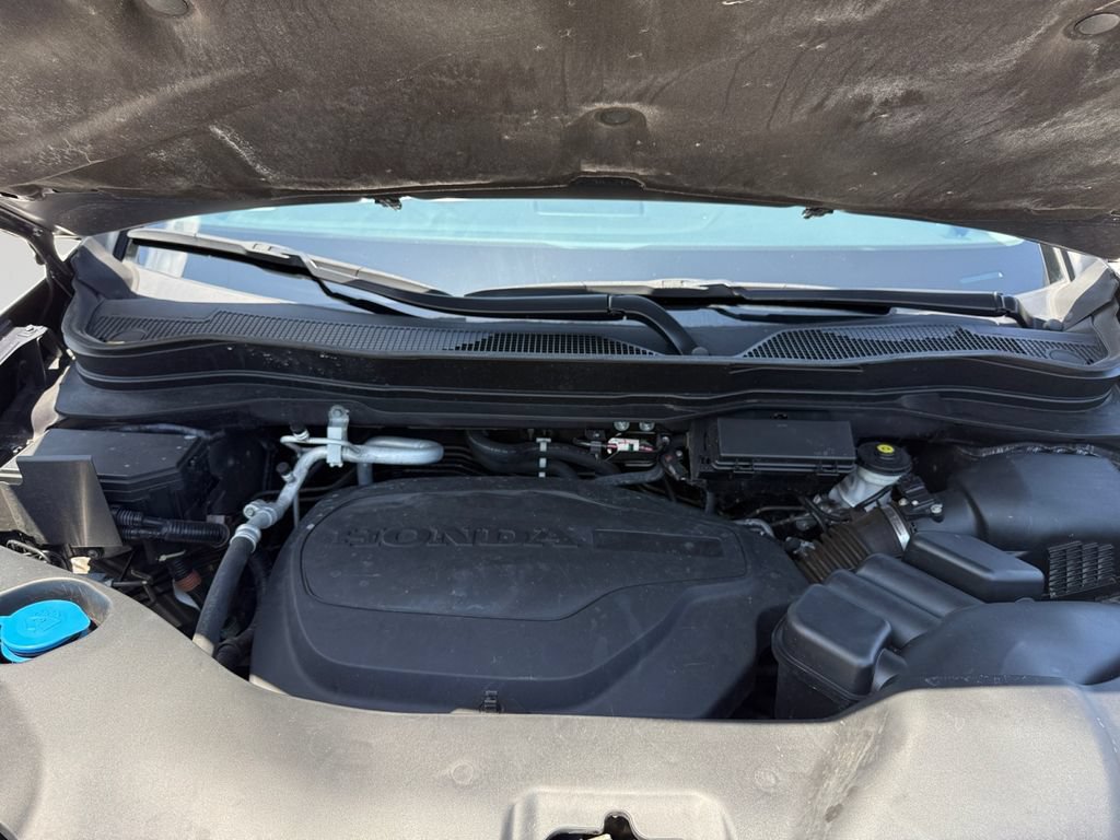 Used 2021 Honda Pilot Touring image 19