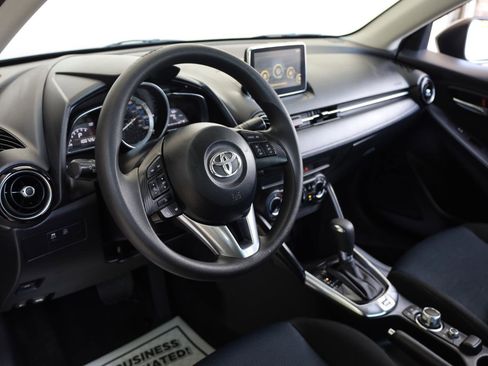 Used 2018 Toyota Yaris iA FWD image 13