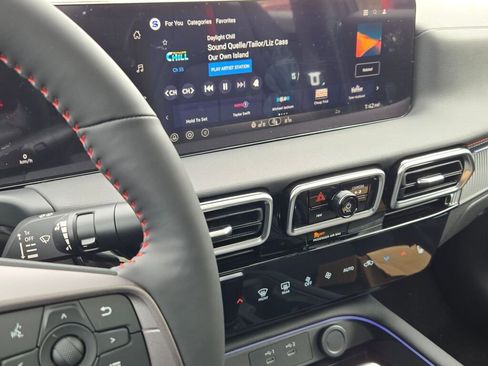 New 2026 Nissan Sentra SR w/ SR Premium Package FWD image 21