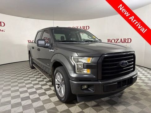 Used 2017 Ford F150 XL w/ Equipment Group 101A Mid RWD image 1