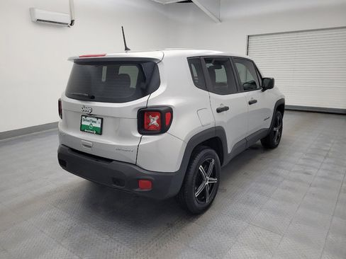 Used 2020 Jeep Renegade Sport AWD/4WD image 9