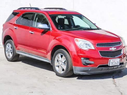 Used 2015 Chevrolet Equinox LT FWD image 3